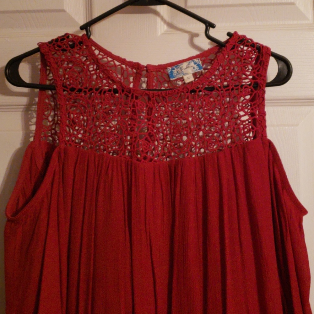 Dress - Picture 3 of 3
